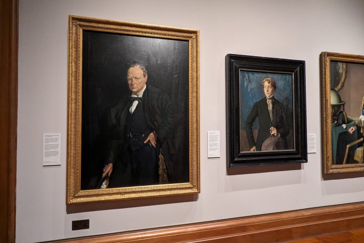 London Cab Tours - National Portrait Gallery, London Art and Culture Tour